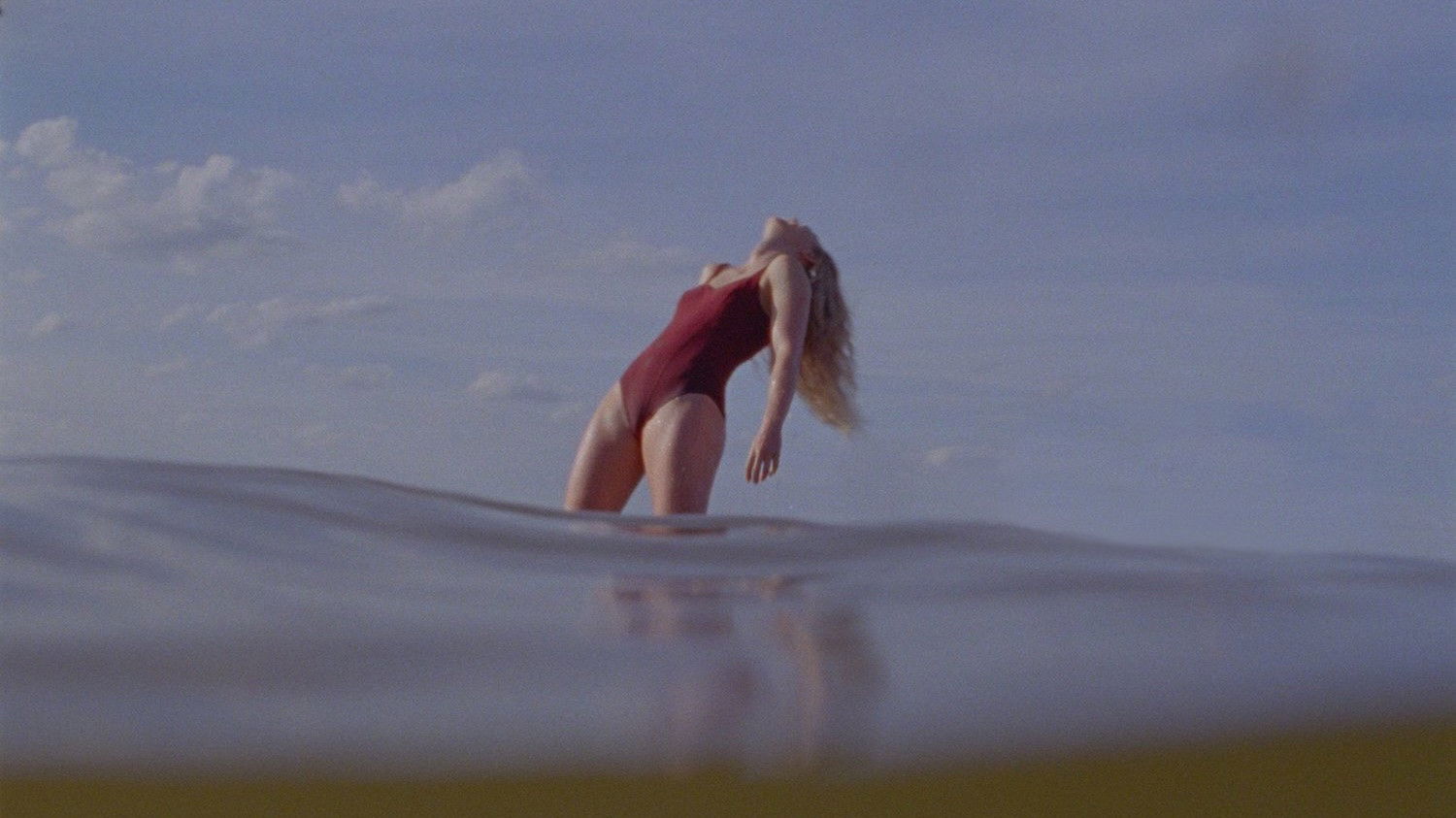 sinopsis-film-the-chronology-of-water-kristen-stewart